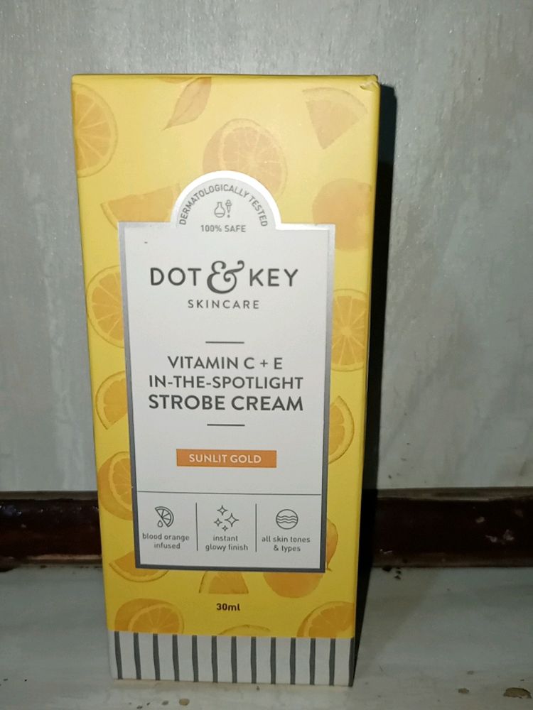 Dot &amp; Key Strobe Cream Vitamin C