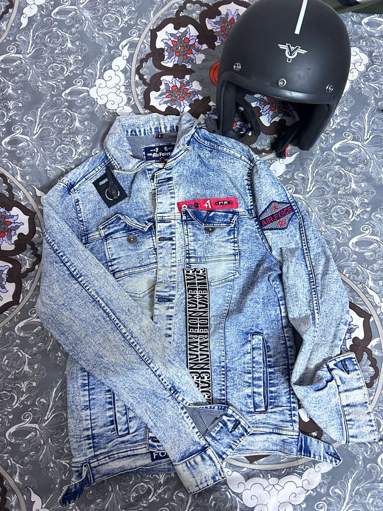 Stretchable Denim Jacket with Patches