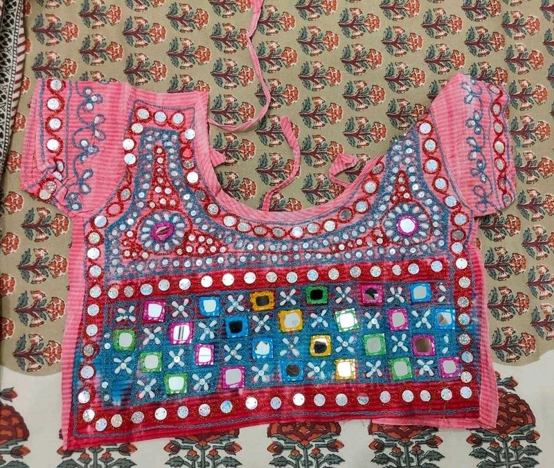 gujrati mirror work lengha choli