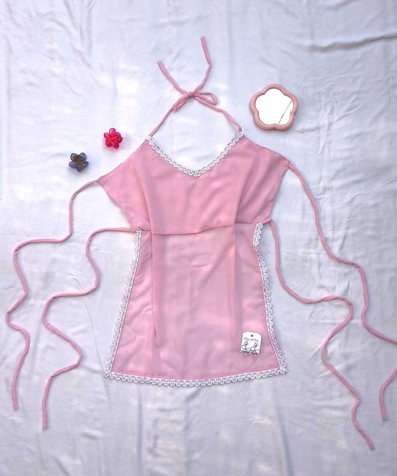 Dreamy halter backless Short kurti 🌷