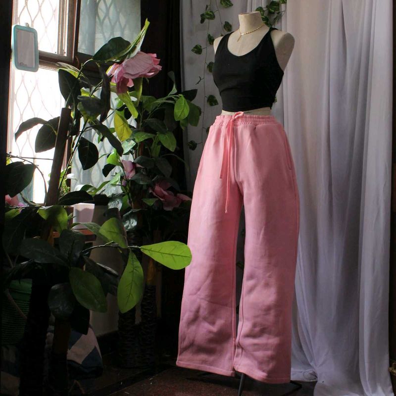 Tokyo Talkies Urban Sweatpants