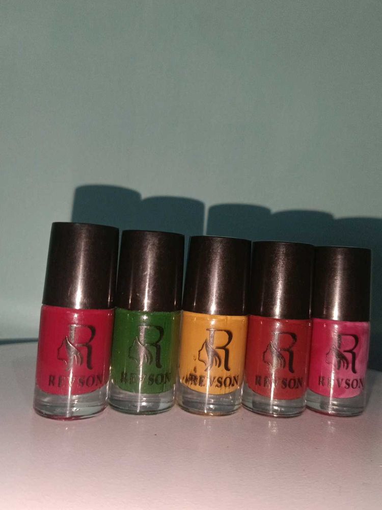 Revson Nail Polish Set