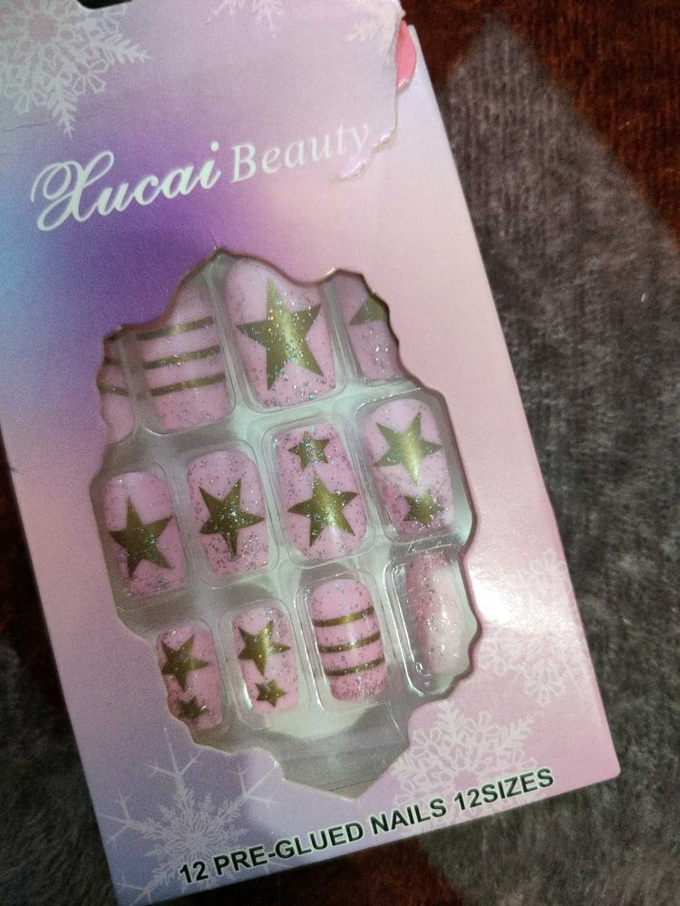Artificial Nails