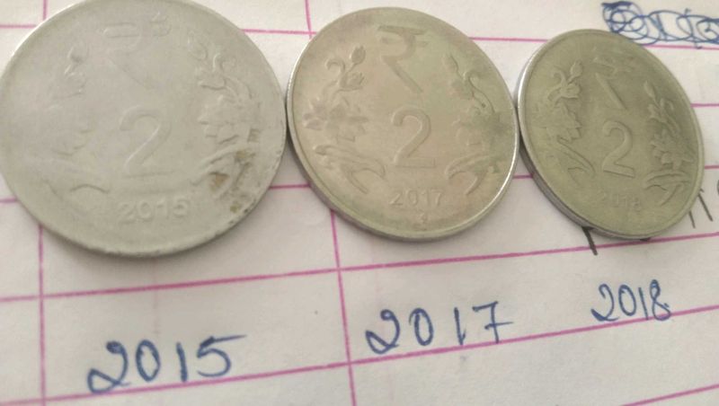 2 Rupees Coins - Collectibles