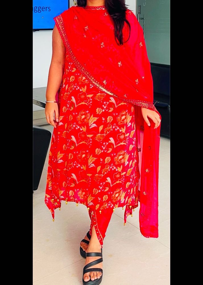 Red Floral Kurta Set