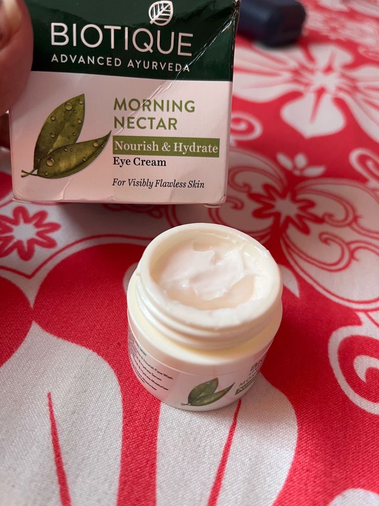 biotique eye cream