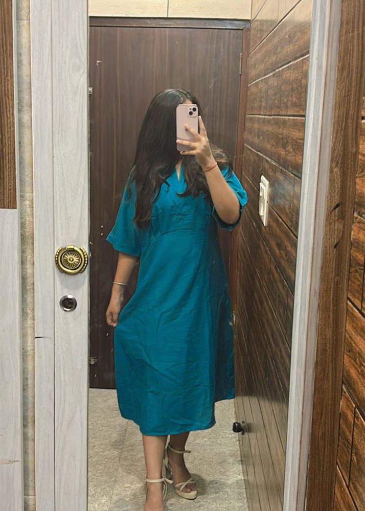 Jisora. Teal Empire Waist Midi Dress