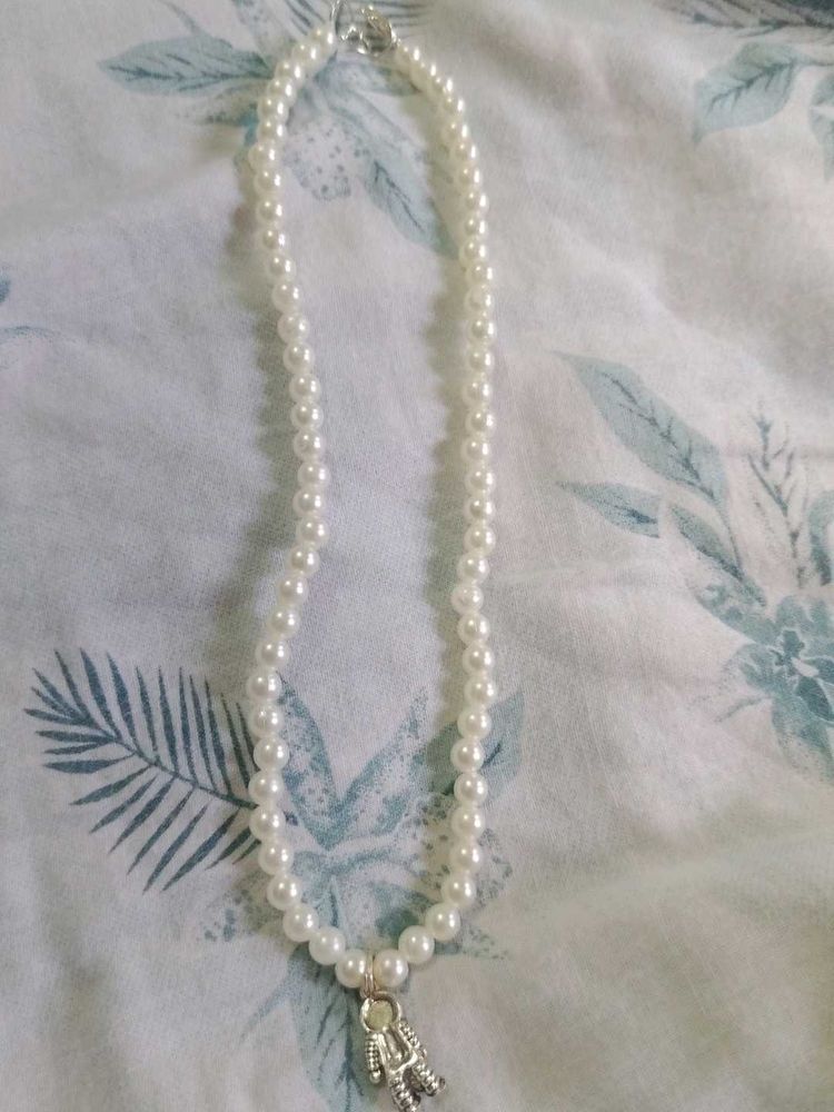 Pearl Necklace with Astronaut Charm