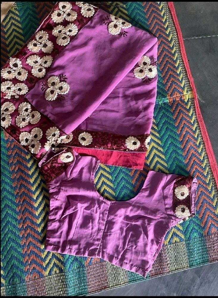 Purple Embroidered Saree &amp; Blouse