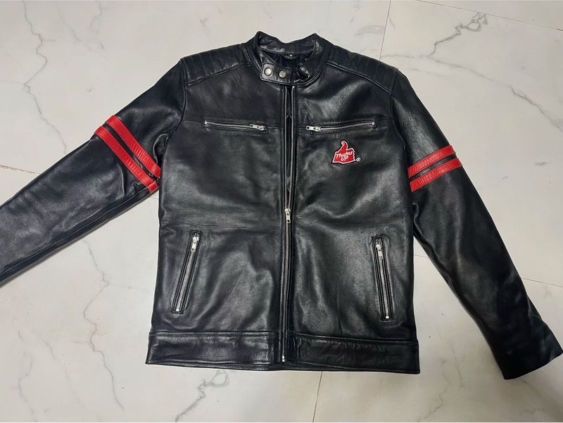 100% Leather Bikers Jacket Thumps Up- Size M