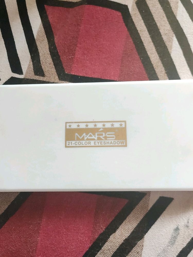 Mars 21-color Eyeshadow