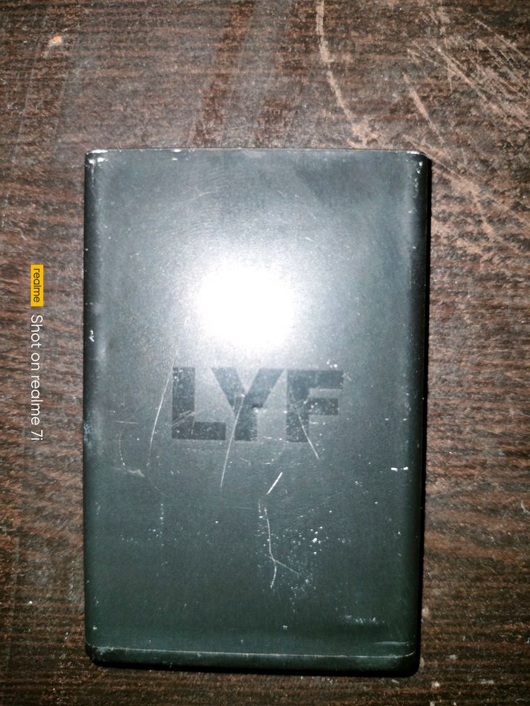 jio phone battery