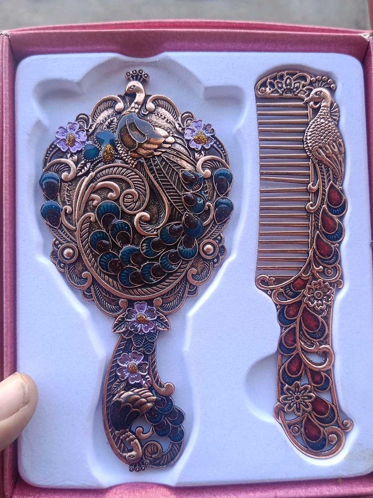 Mirror And Comb Set