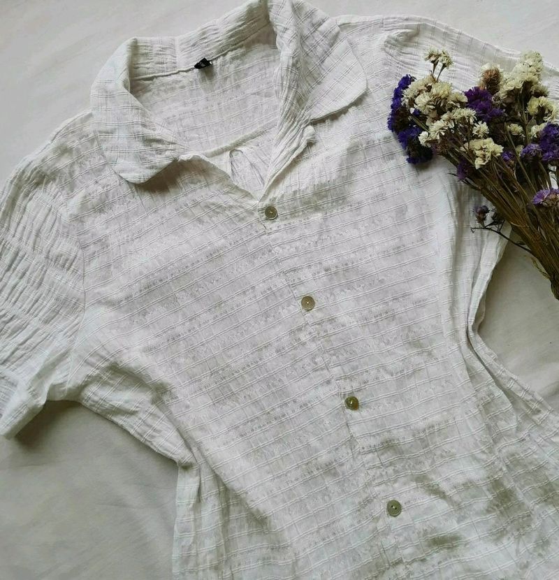 White crepe button Down