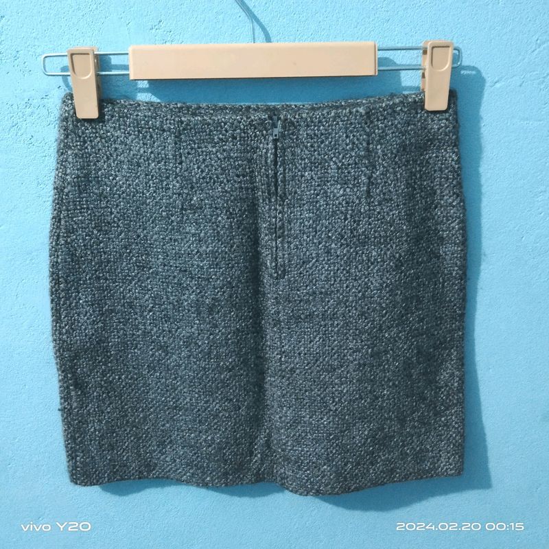 (147)Skirt Zeeper Set