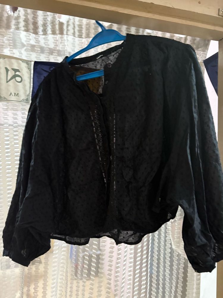 Elegant Black crop top