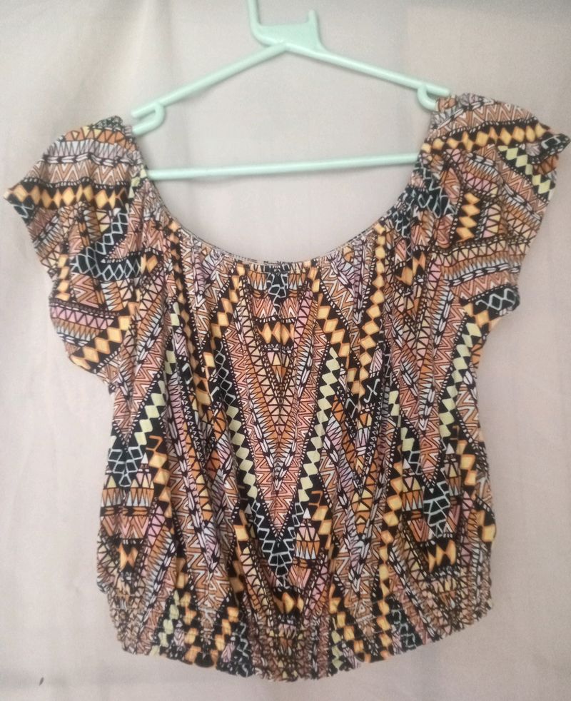 H&amp;M Crop Top With Off Shoulder 🦋