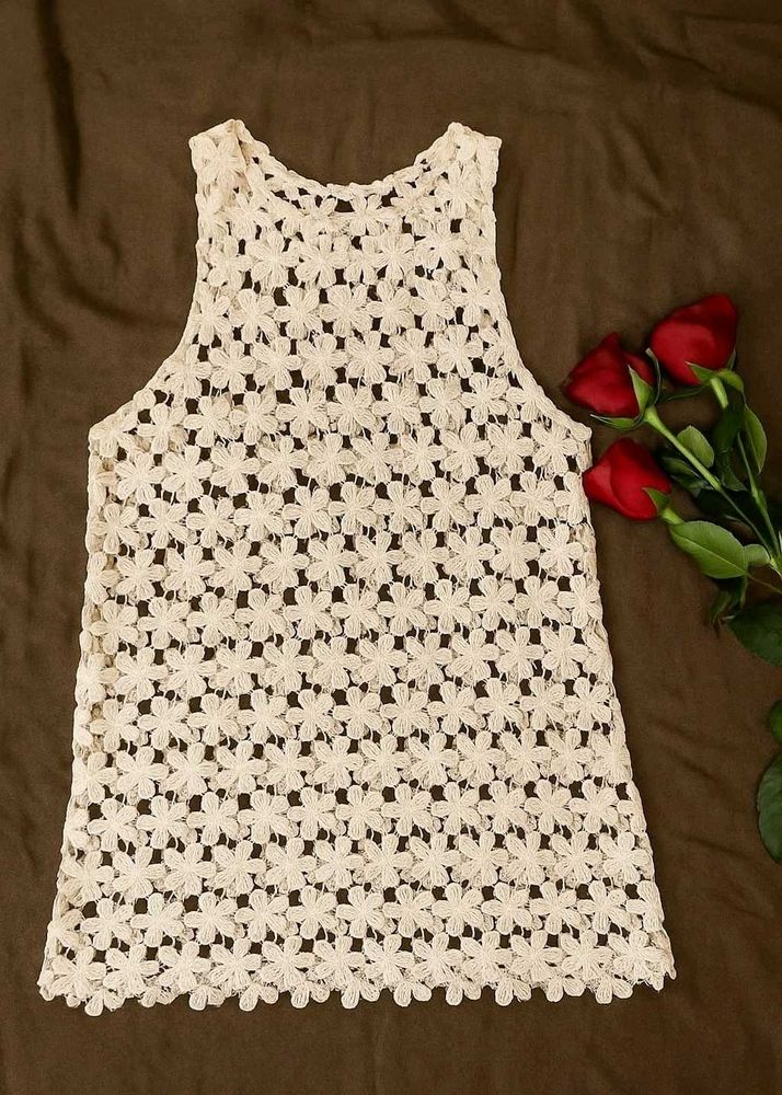 🎀 Beautiful Corchet Floral Top
