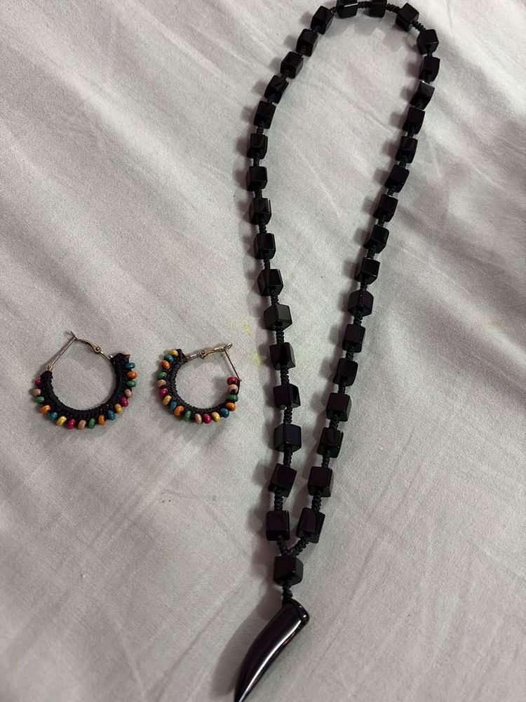 Black Horn Pendant Necklace and earrings combo