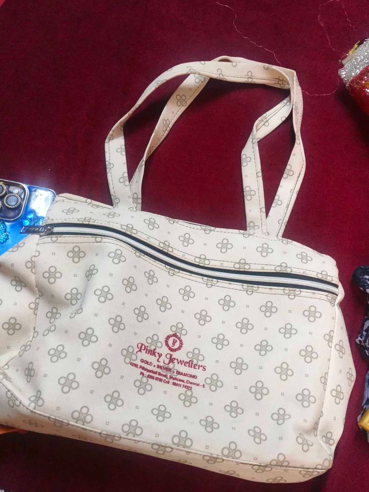Pinky Jewellers Tote Bag