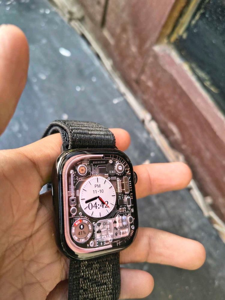 HK10 2025 premium smartwatch