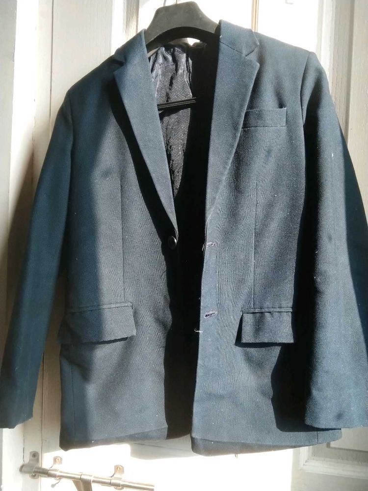 Classic Navy Blue Blazer✨✨