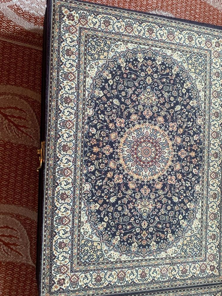 Kashmiri Carpet Design Box