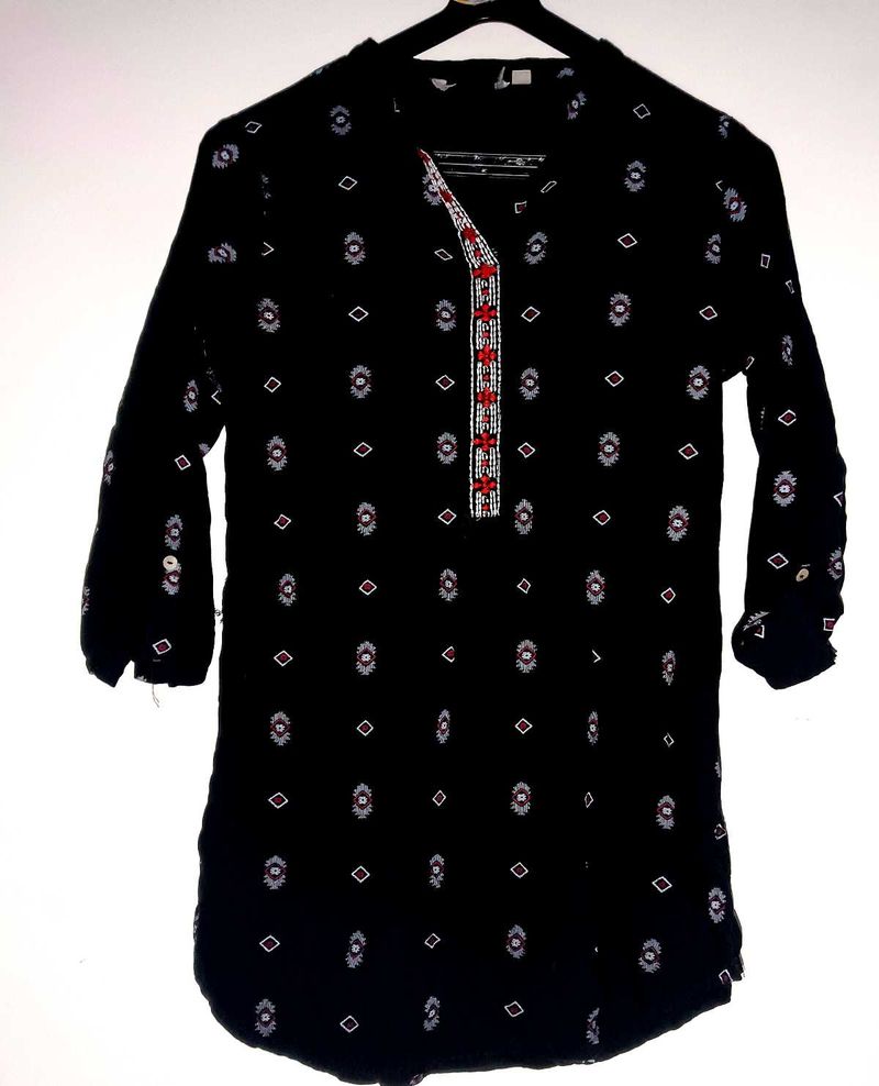 Black Printed Tunic Top