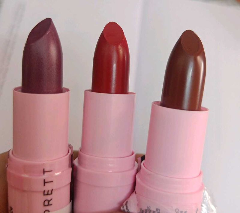 Avon Brand New Simply Pretty Lipsticks Set Of 3