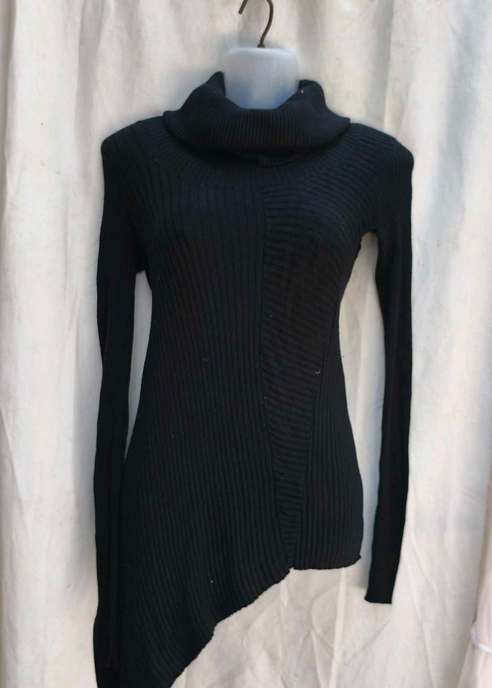 KNIT BLACK LONG TOP