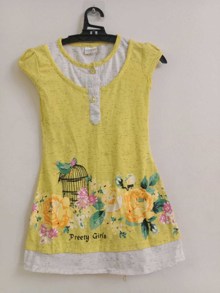 I am Decluttering My Wadrobe.