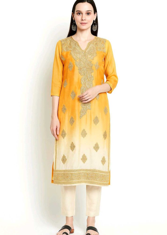 Kurta Set With Churidar Pajama And Dupattas 😎
