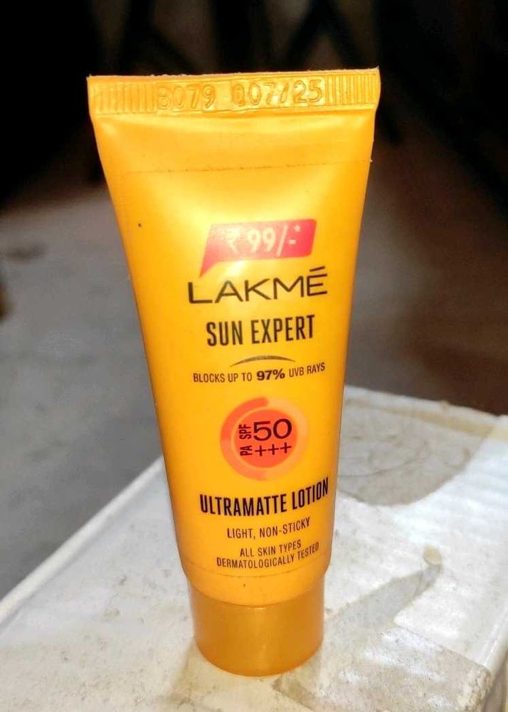 Lakme Sun Expert Sunscreen 18 ml
