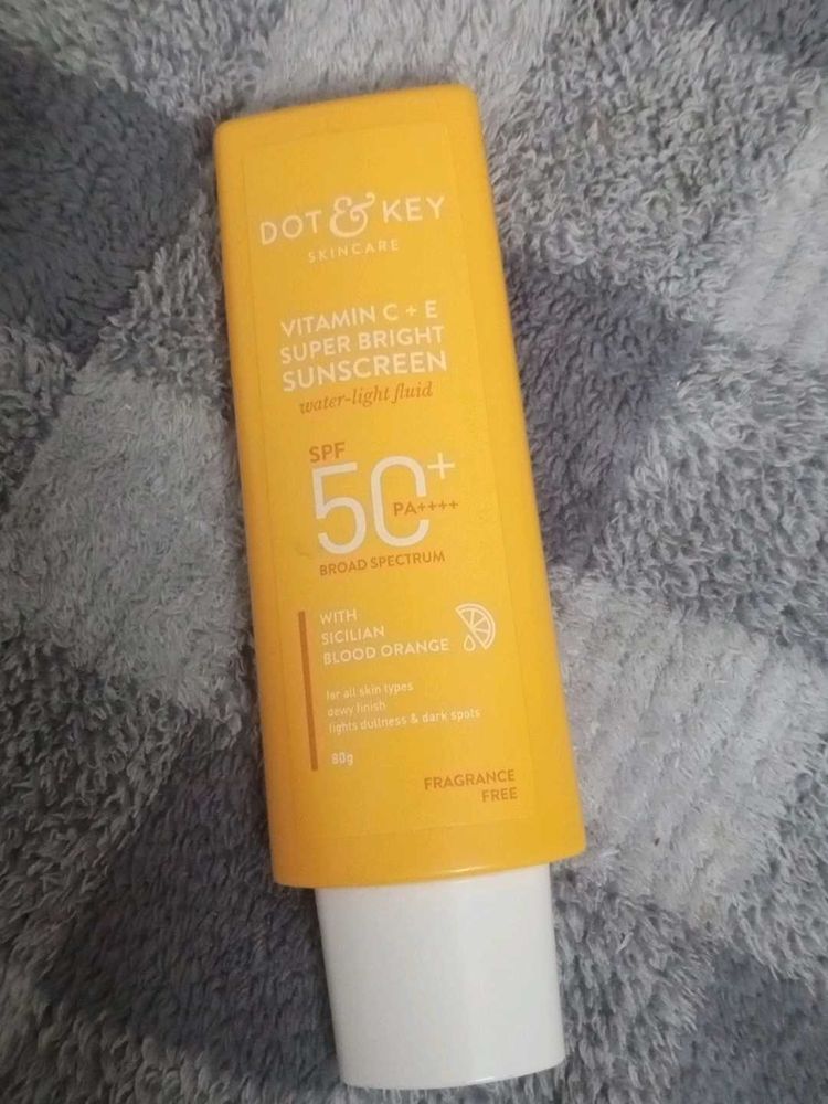 Dot &amp; Key Sunscreen SPF 50 , 80g
