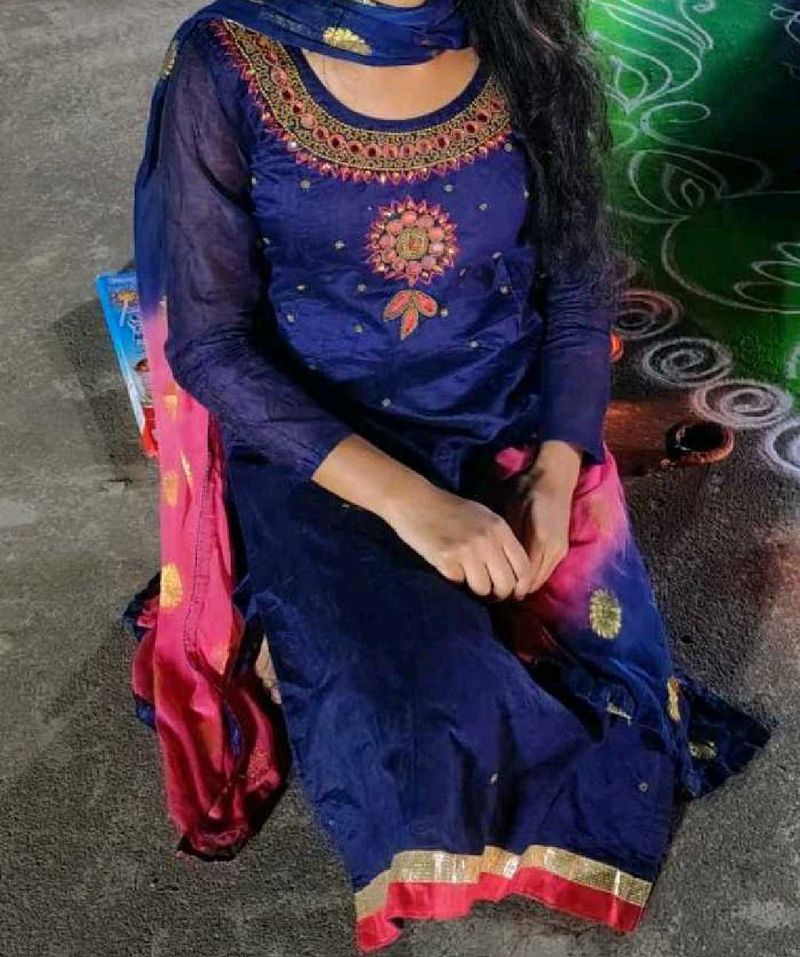 Beautiful Mirror Work Salwar Suit Set