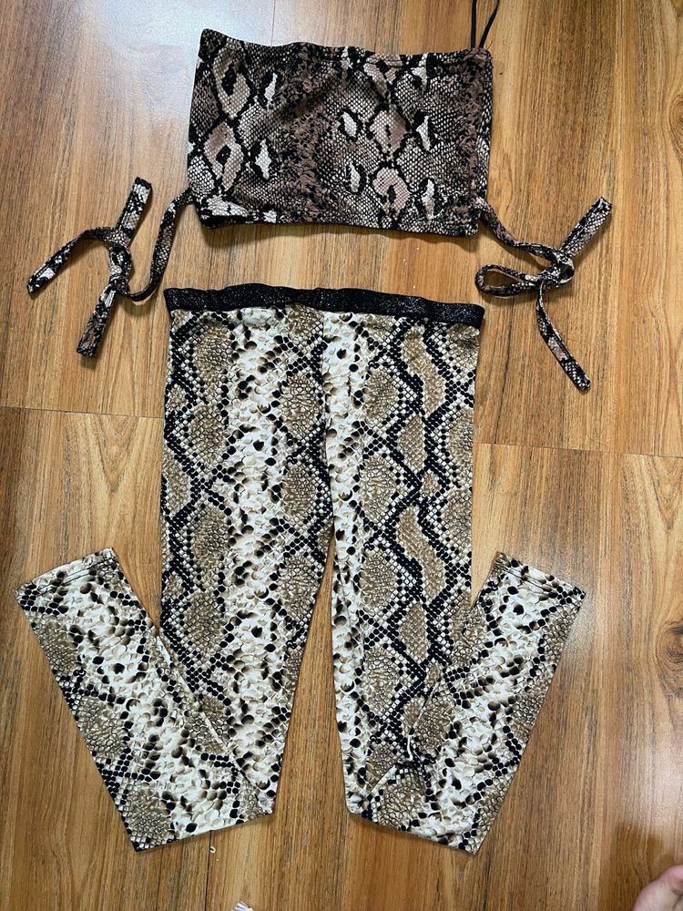 Sexy Snake Print Cord set 🤌🏻🤌🏻