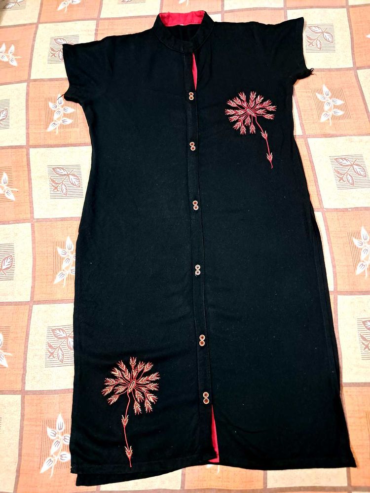 Black Kurti