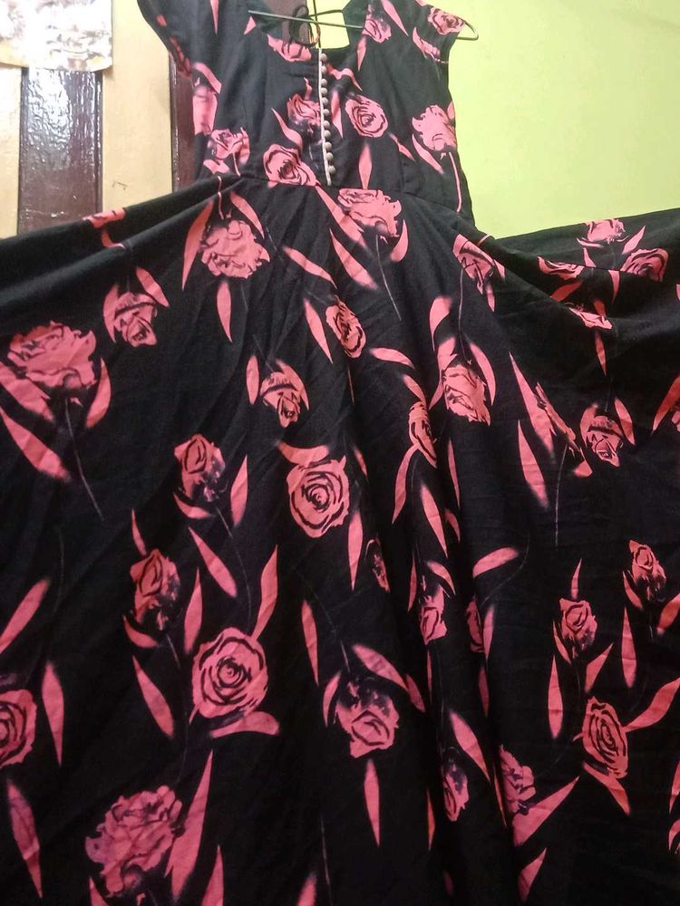 Floral Print Dress 🖤+🌷