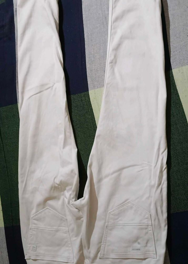 Flu White Jeans
