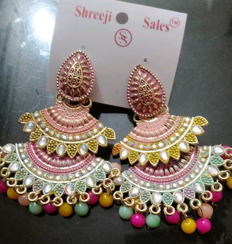 Gorgeous Dangle Earrings