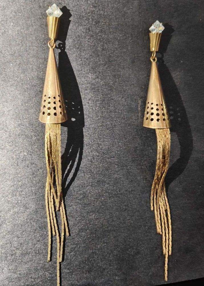 Elegant Gold Tone Dangle Earrings