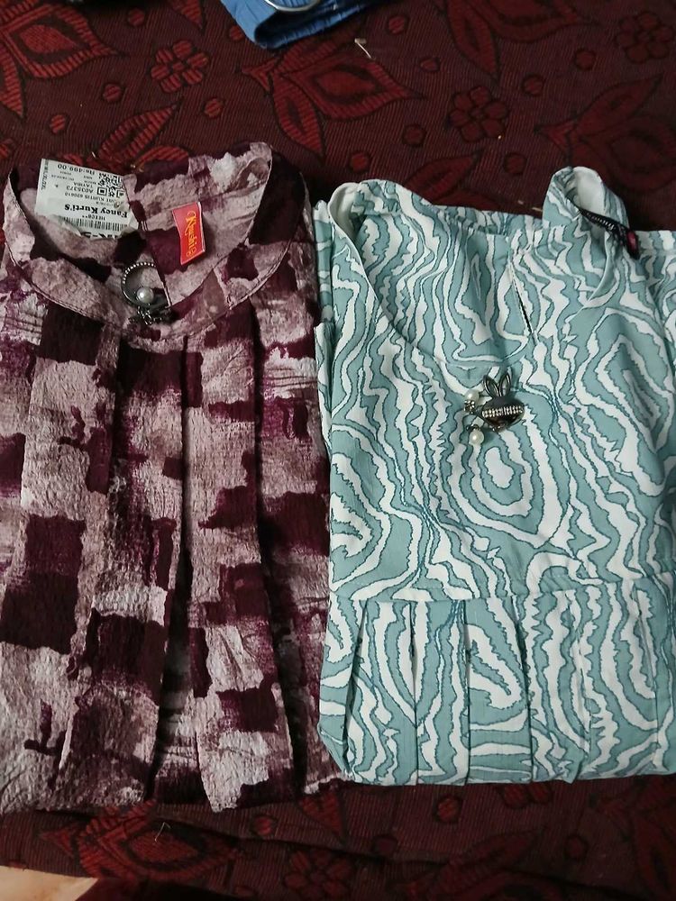 Elegant Women&#39;s Kurtas - Set of 2