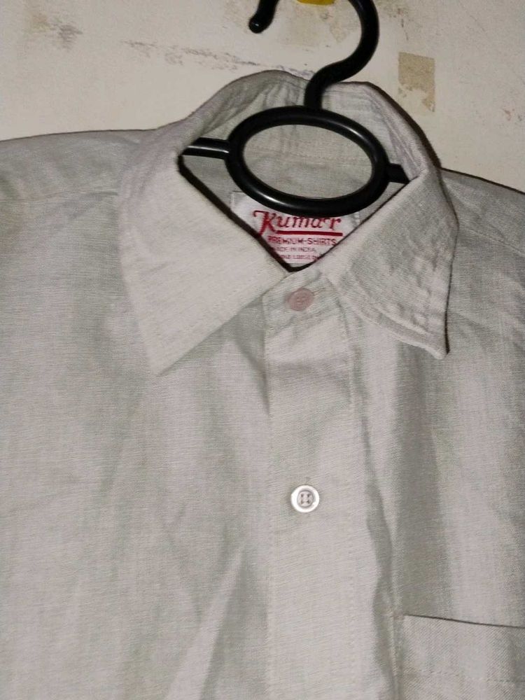 Men&#39;s Button Up Shirt