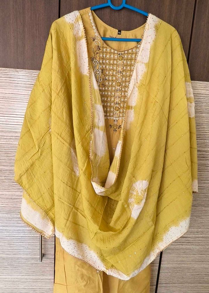 Green Embroidered Kurta Set XXL