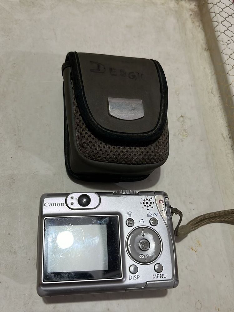 Canon Powershot A530 Camera 5 Mega Pixels