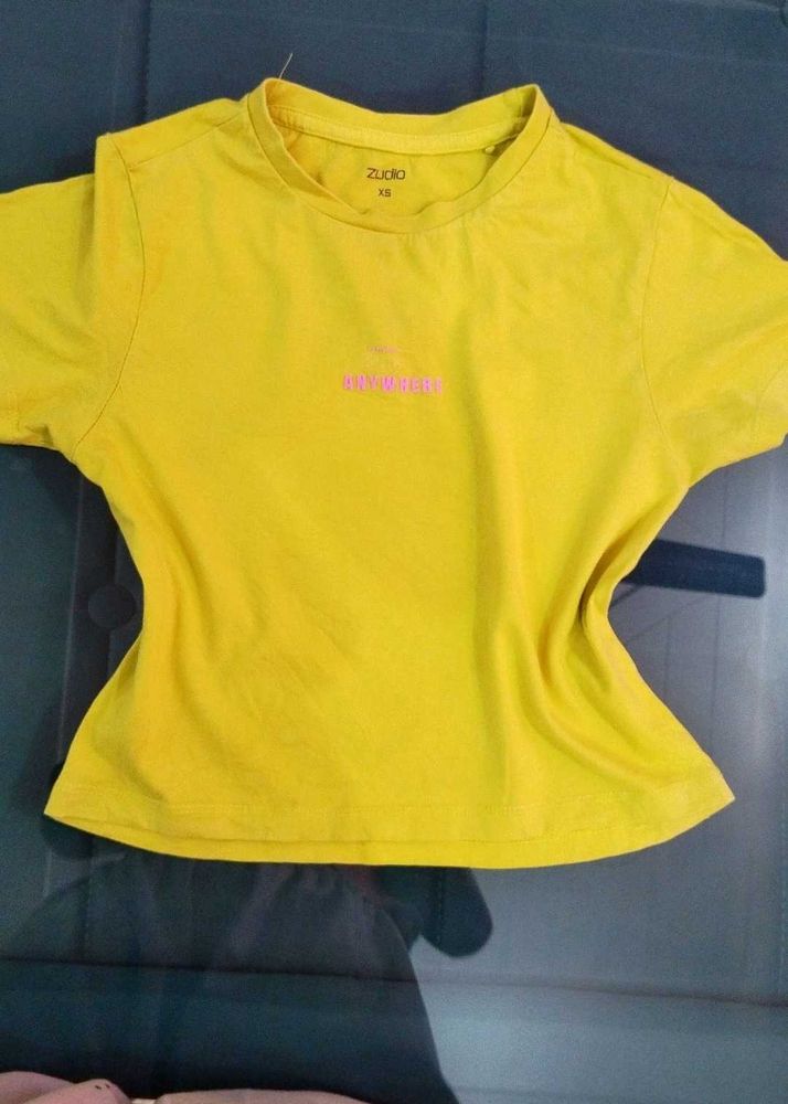 Zudio Yellow Graphic Tee - XS