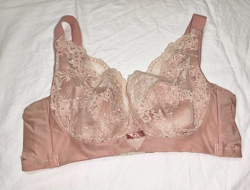 Lace Detail Bra