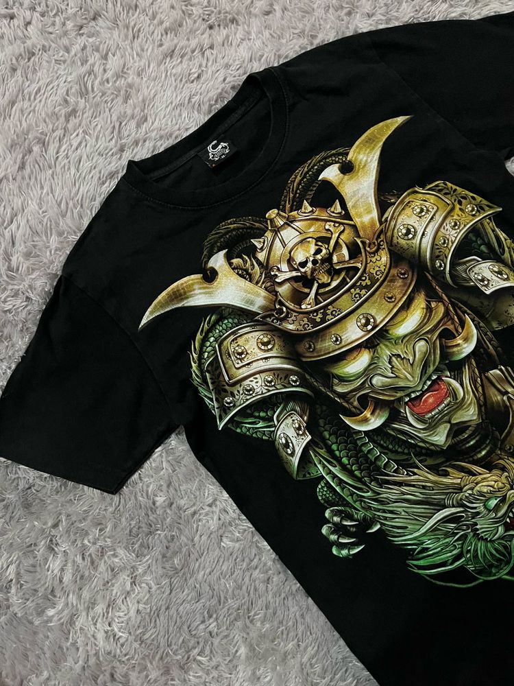 Graphic tshirt