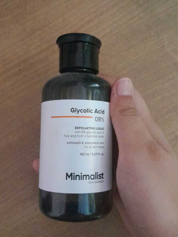 Minimalist Glycolic Acid