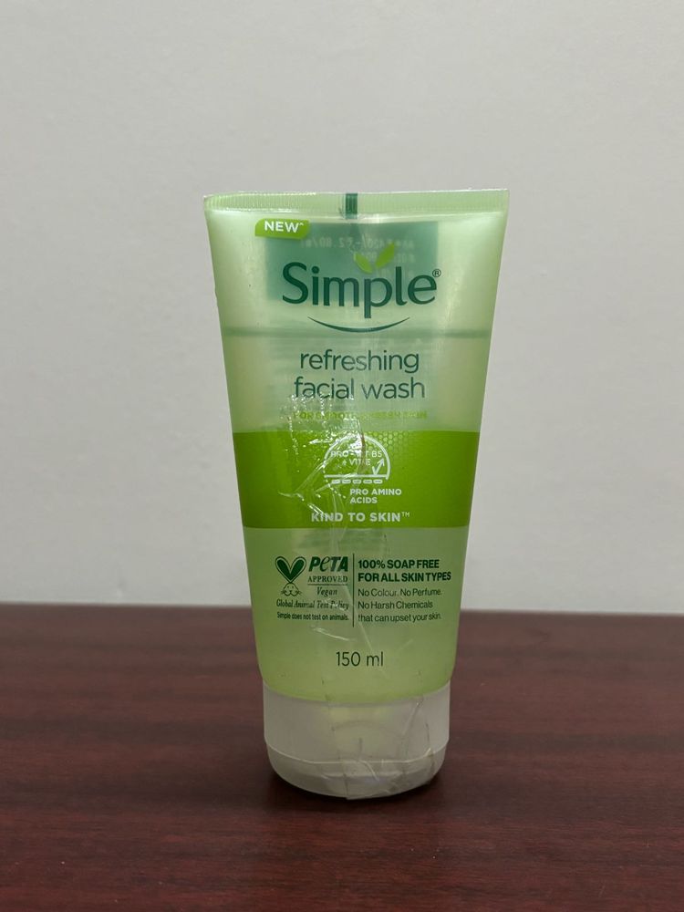Simple Refreshing Facial Wash New